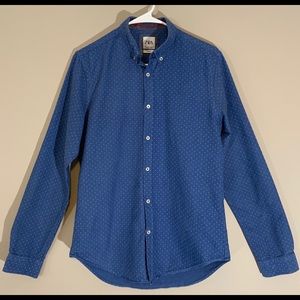 2 Zara Men’s Slim Fit Medium Button Down Shirts